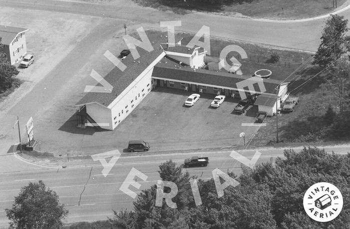Triangle Motel - 1996 Aerial Photo